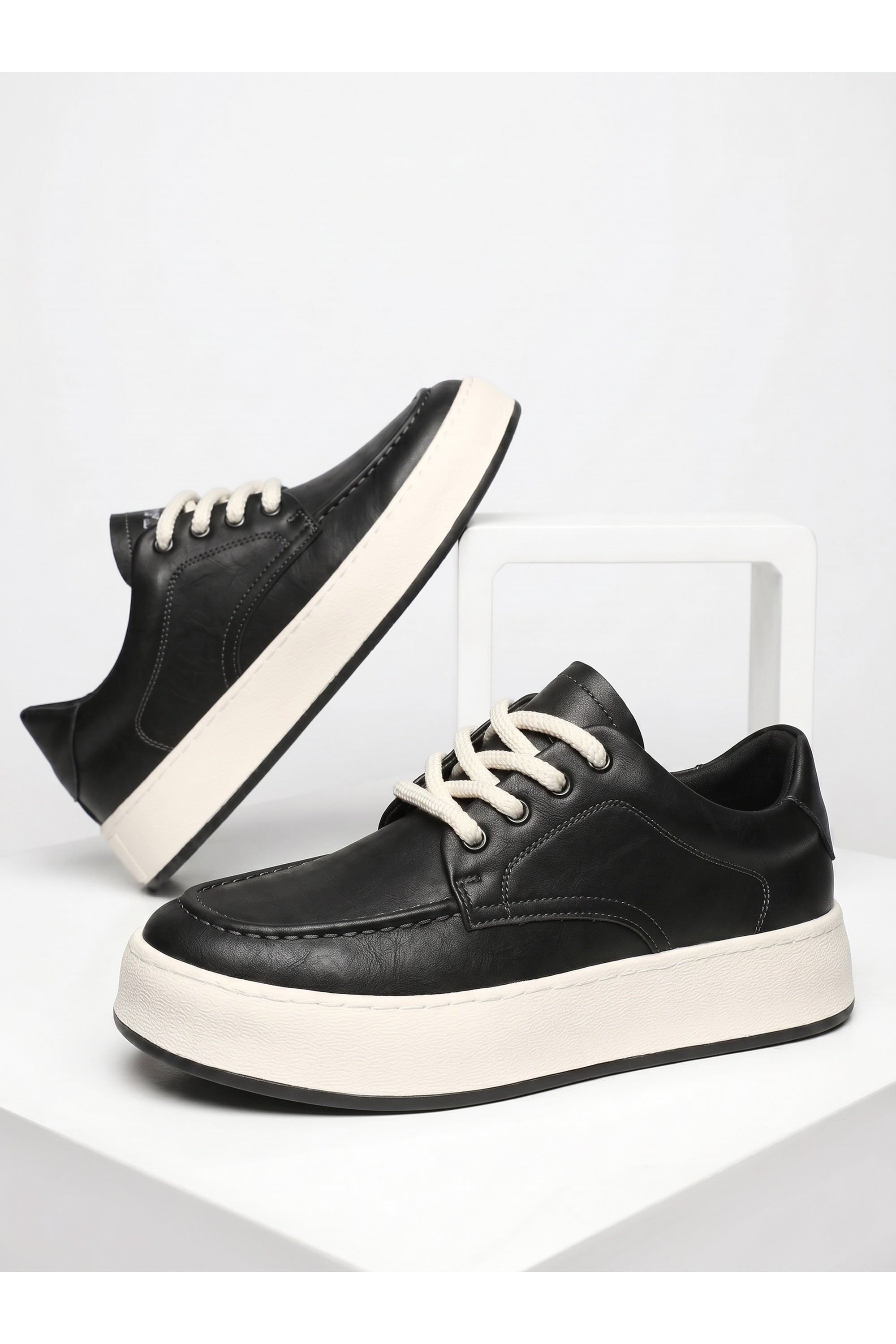 VICTORIO LEATHER SHOE