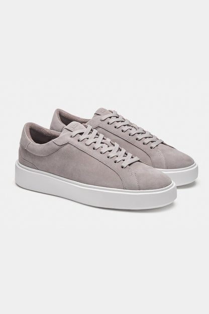 THE CLASSIC SUEDE TRAINER