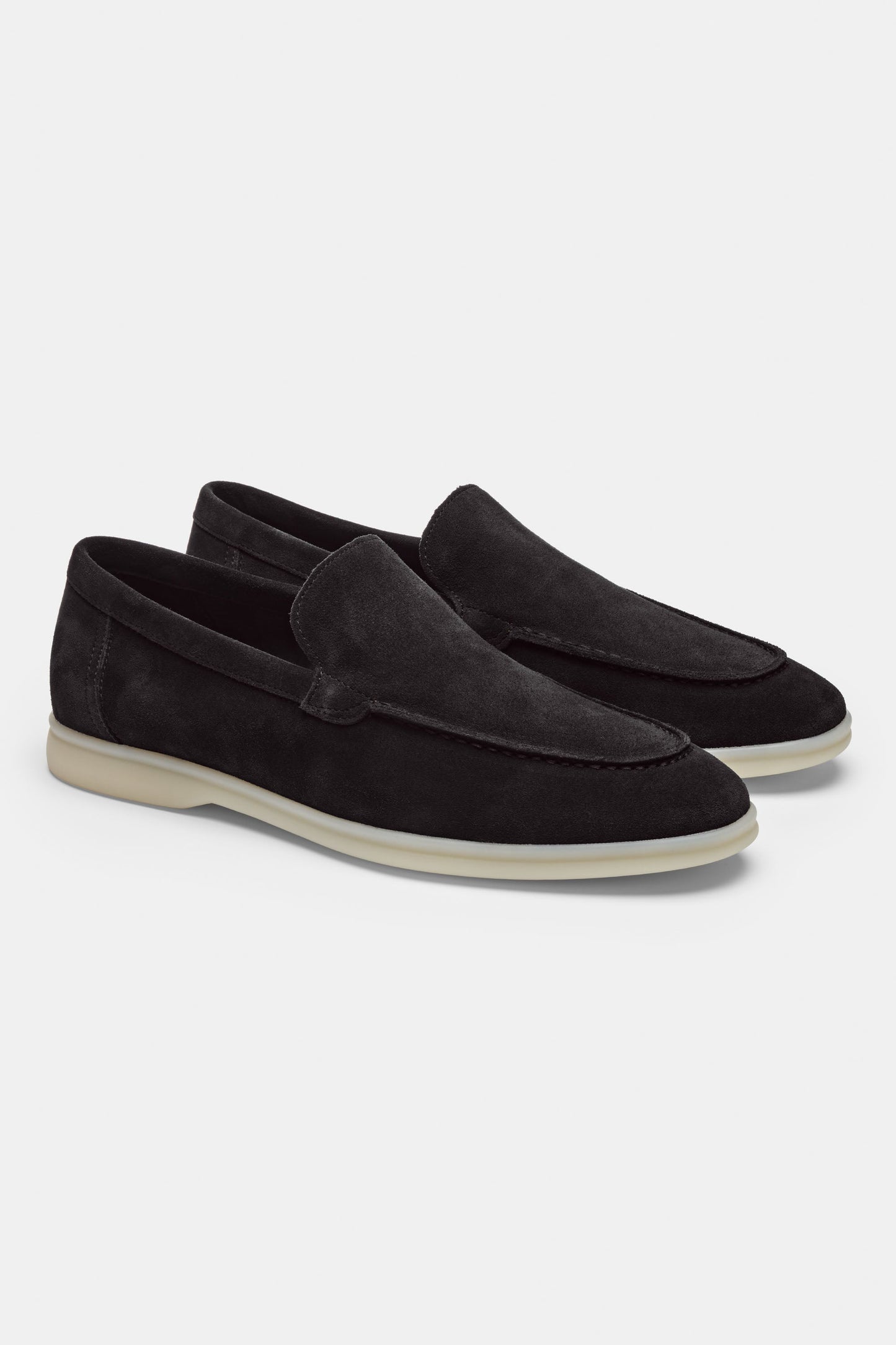 THE CLASSIC SUEDE LOAFER
