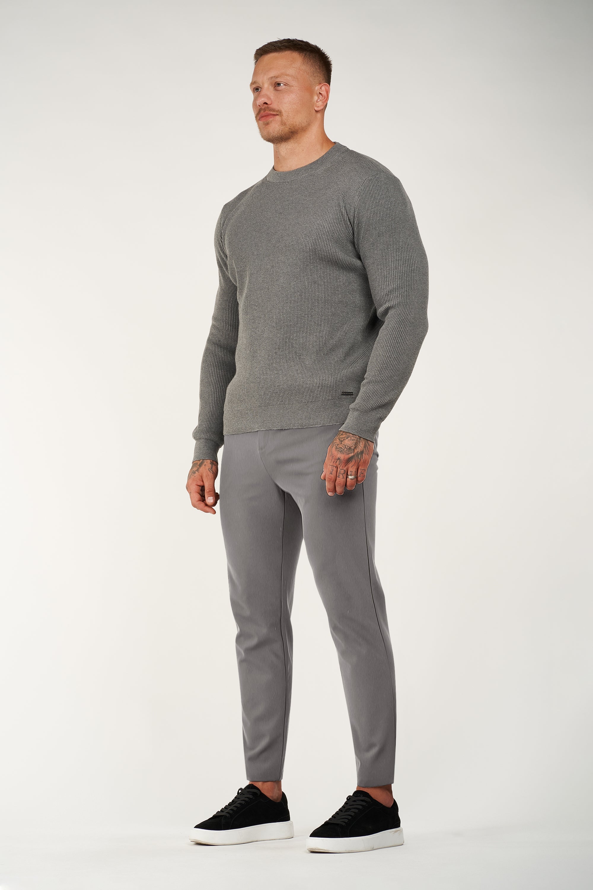 THE TECH PANTS