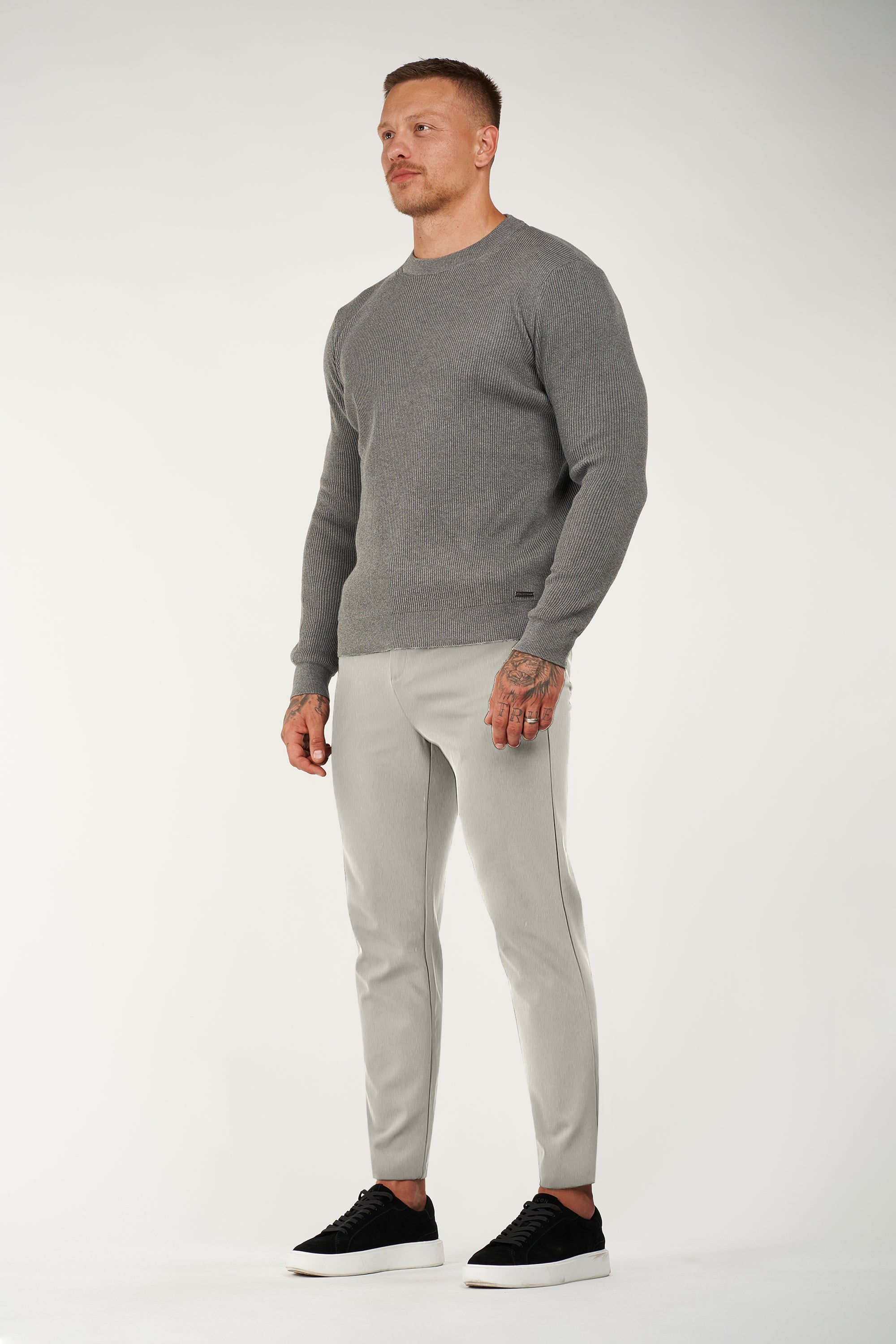 THE TECH PANTS