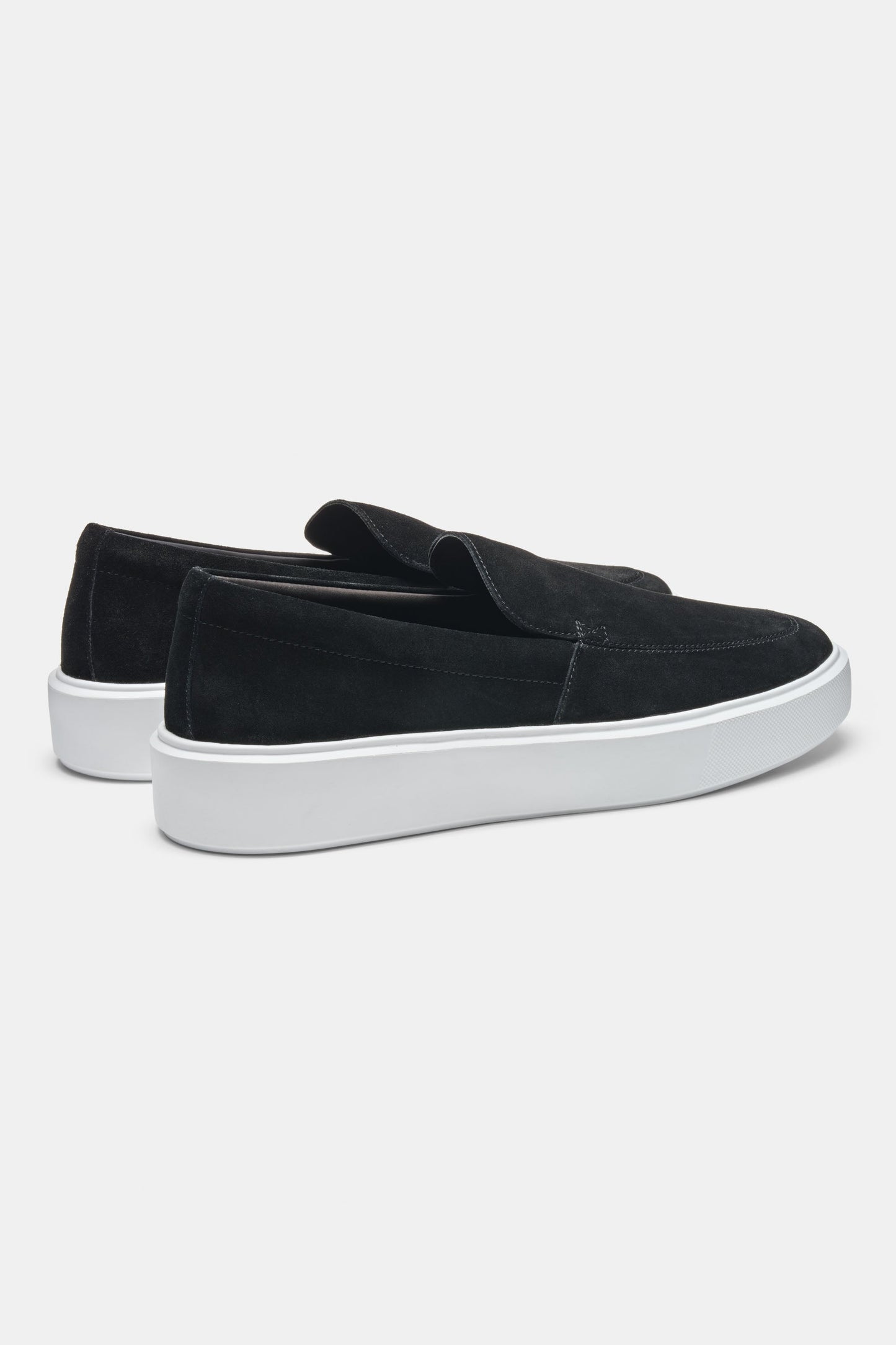 THE CLASSIC SUEDE SLIP ON