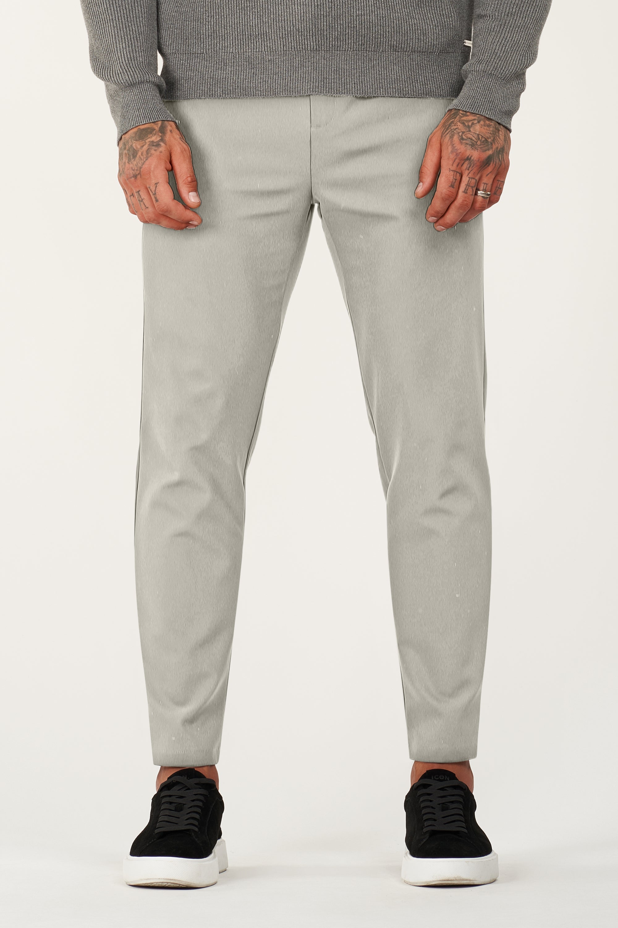 THE TECH PANTS