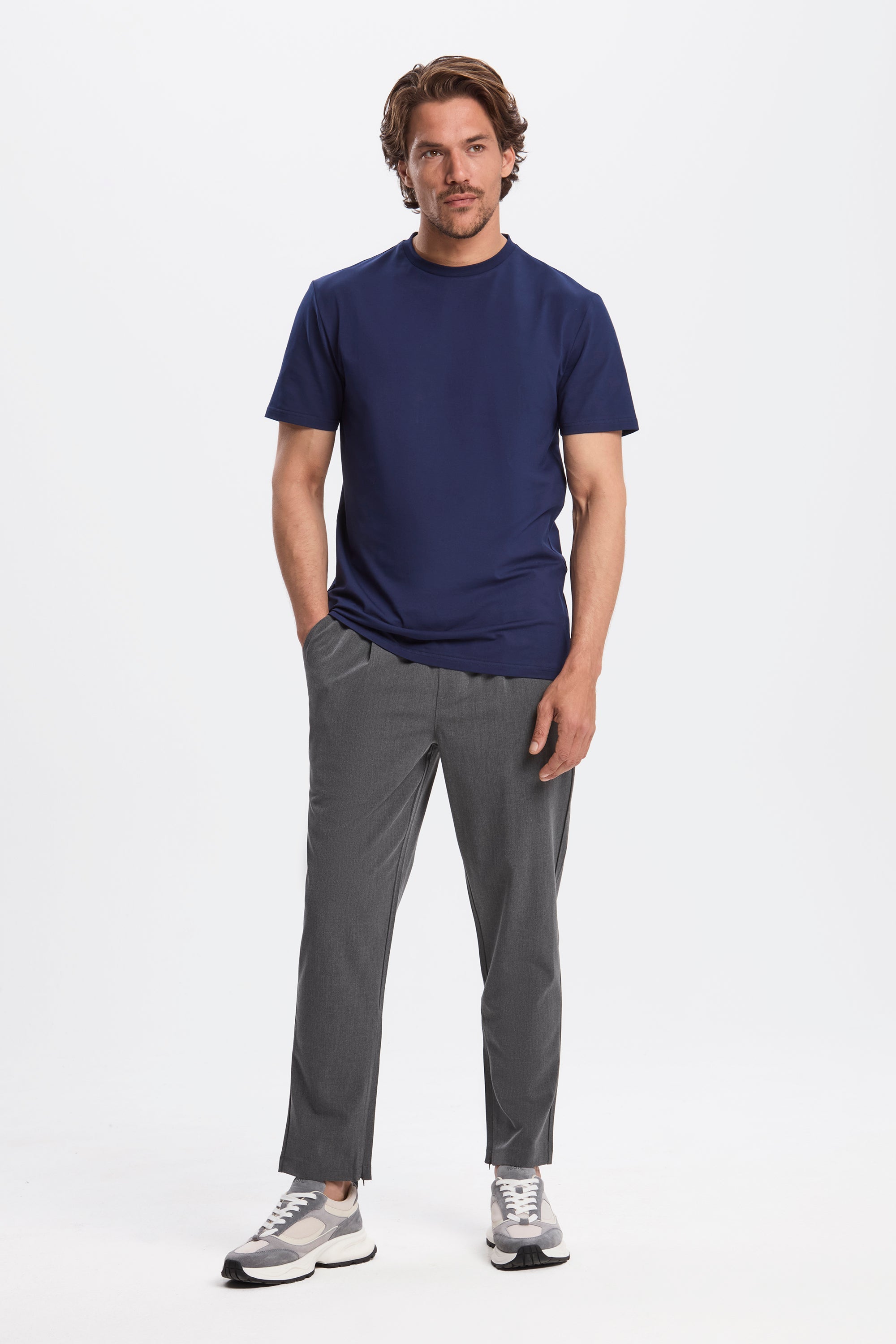 THE REGULAR T-SHIRT