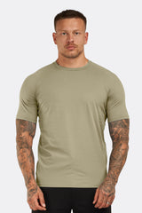 THE ESSENTIAL T-SHIRT