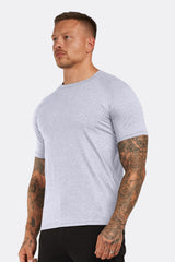 THE ESSENTIAL T-SHIRT