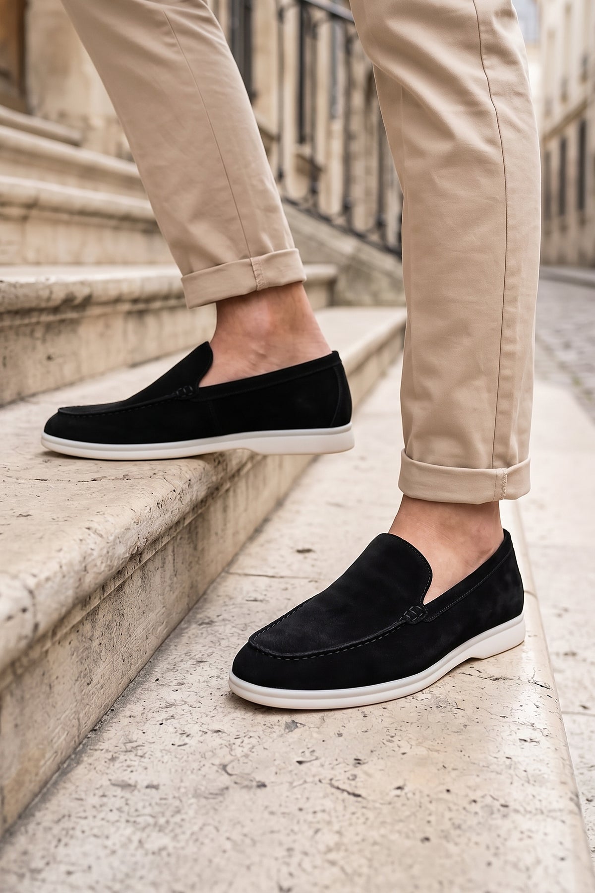 SUTTON SUEDE LOAFER