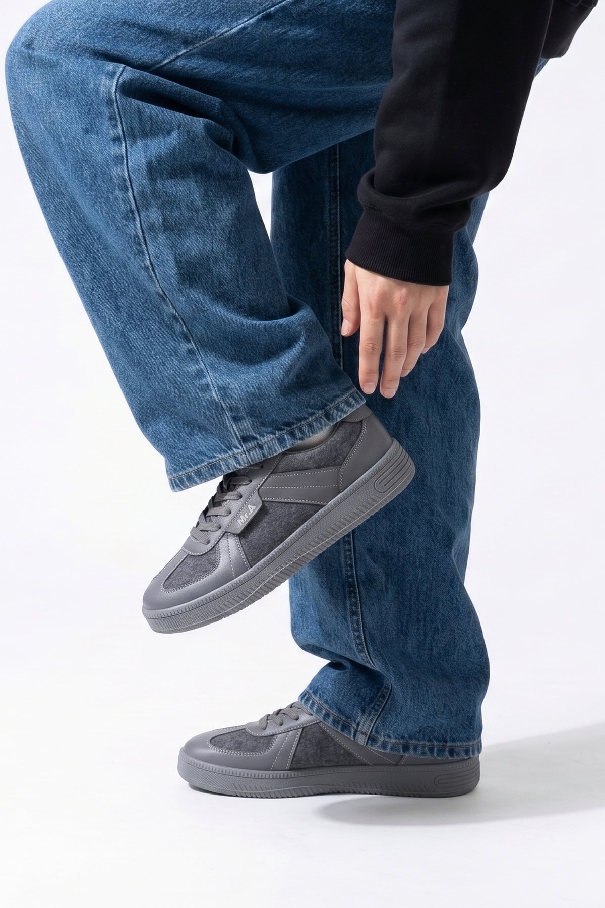 Weston Retro Trainers